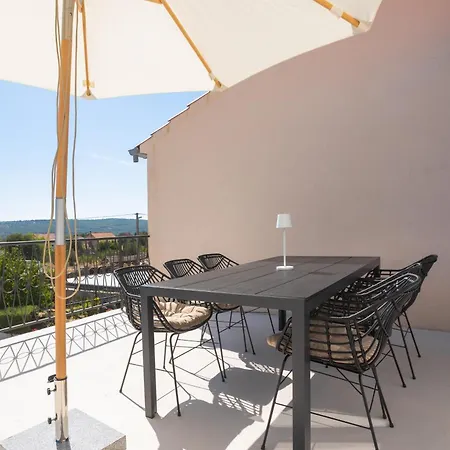 Omnia Dubrava (Sibenik-Knin)